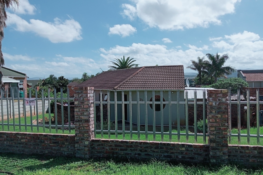 3 Bedroom Property for Sale in Strelitzia Park Eastern Cape